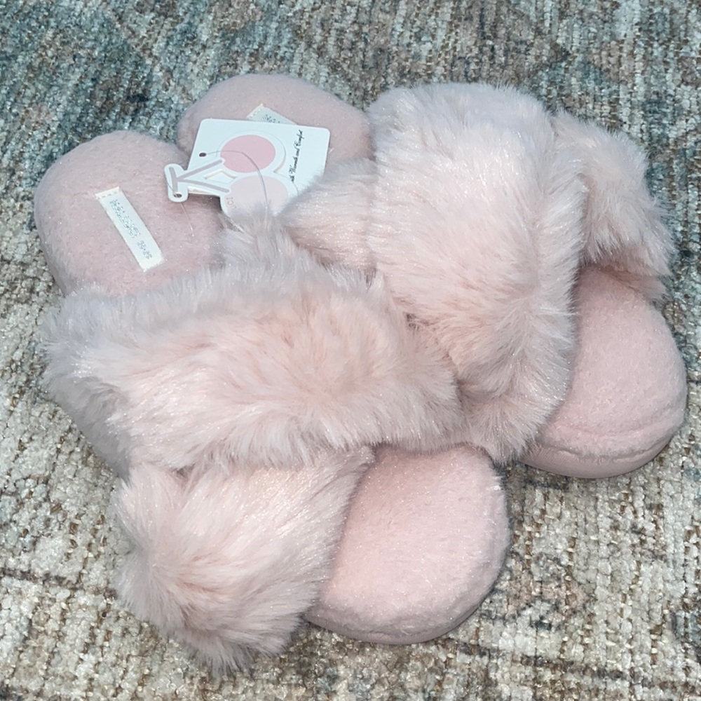 Pink Fluffy Slippers